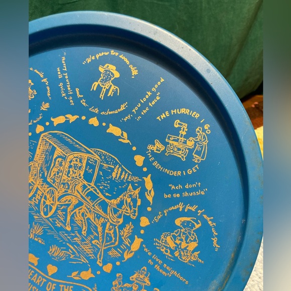 Heart of Amish Country - Vintage Blue Gold Tray - Souvenir Tourist Decor - Picture 8 of 15